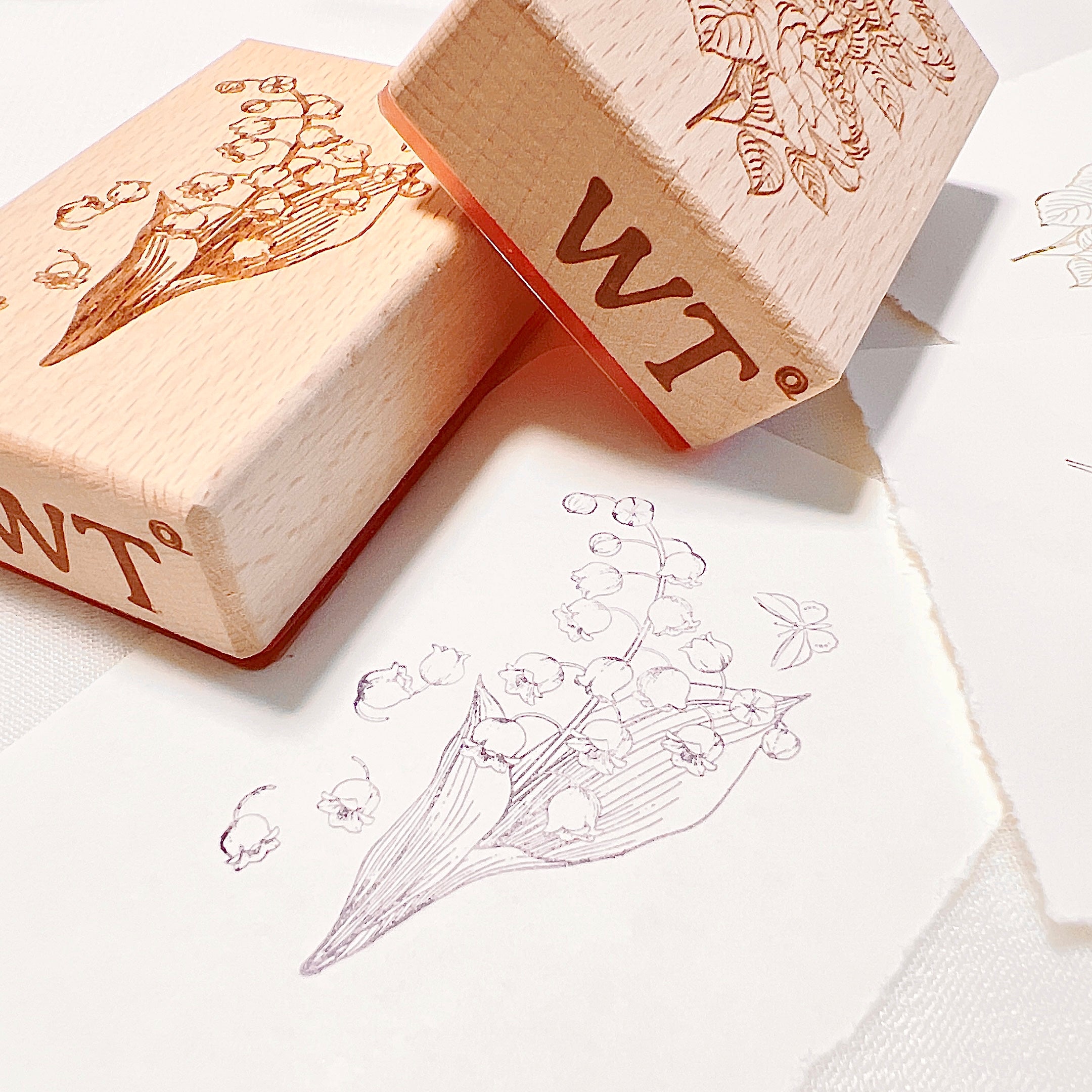 Glistening Floral Stamp Set