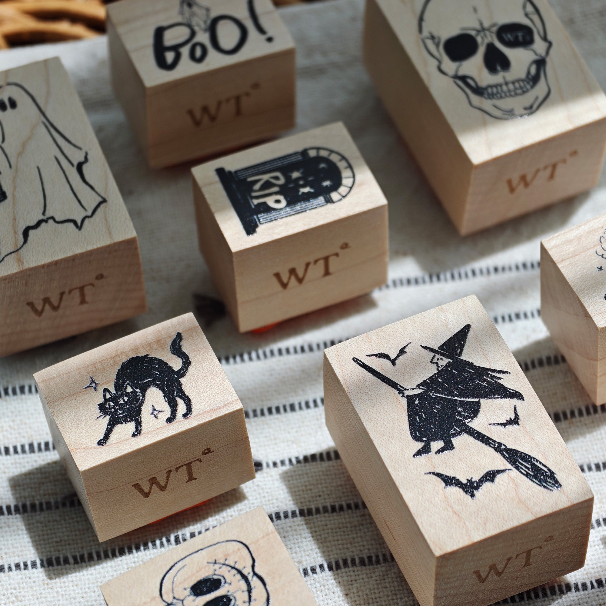 Eerie Echoes Stamp Set